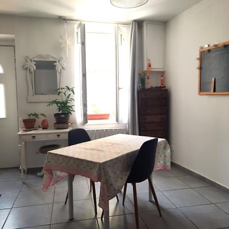 Agreable Appartement T2 Proche Centre ニーム エクステリア 写真